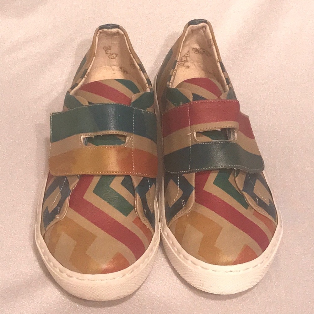 Goby Sneakers Shoes